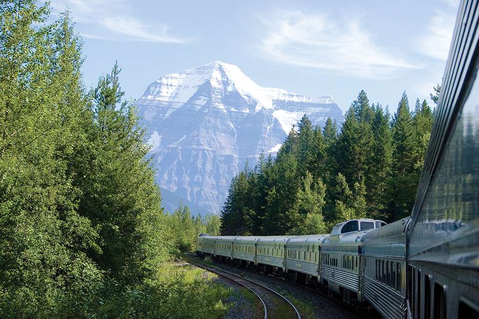 VIA%2bTrain_West_3386-4c_LowRes.jpg